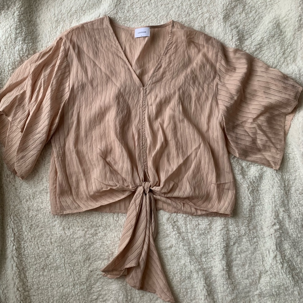 Blush Blouse cropped